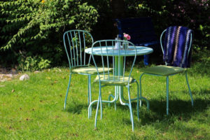 outdoor table