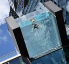 Piscine Paroi Transparente