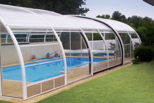 abri de piscine